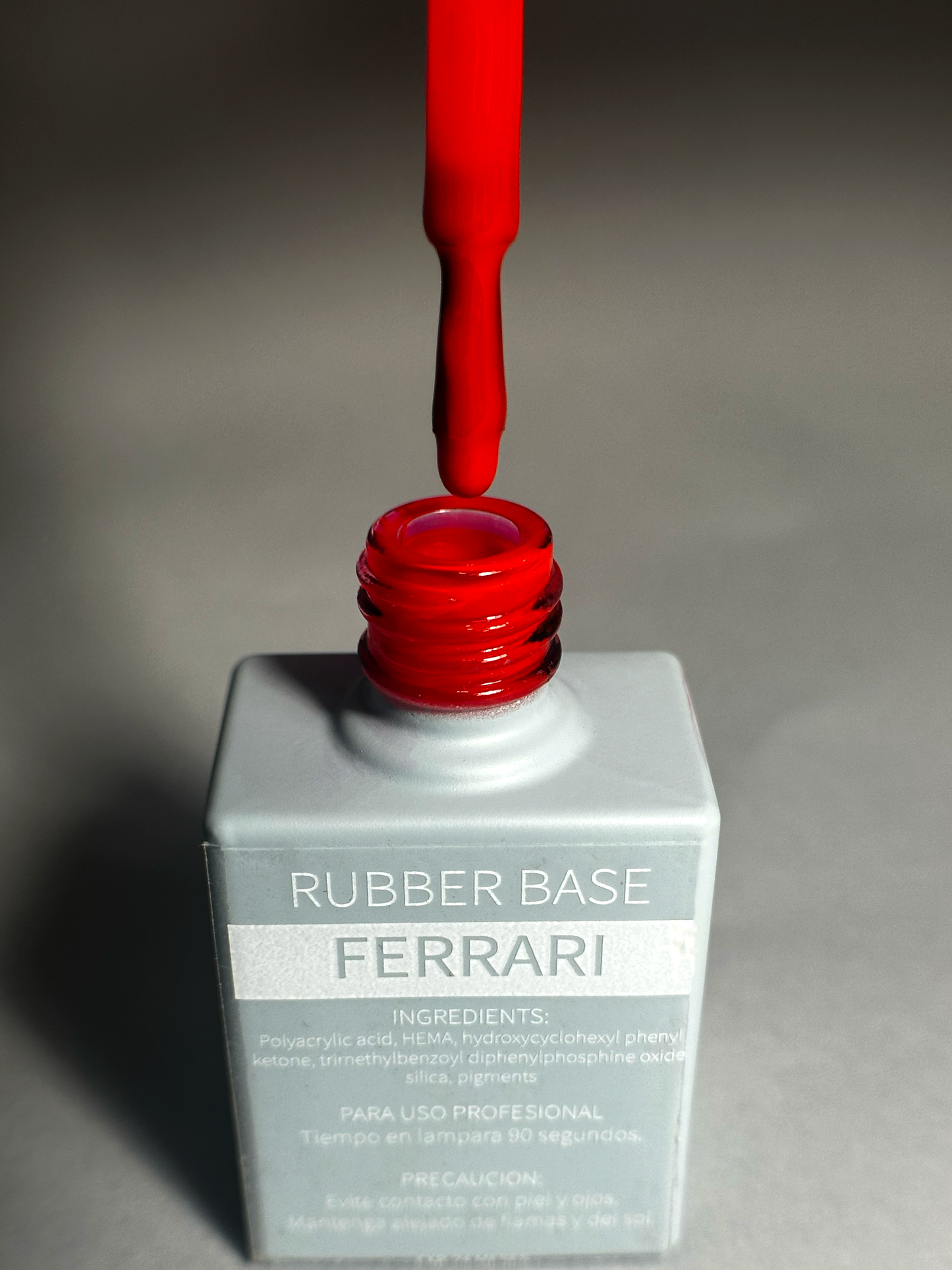 RUBBER BASE FERRARI - 30ML *TARRO